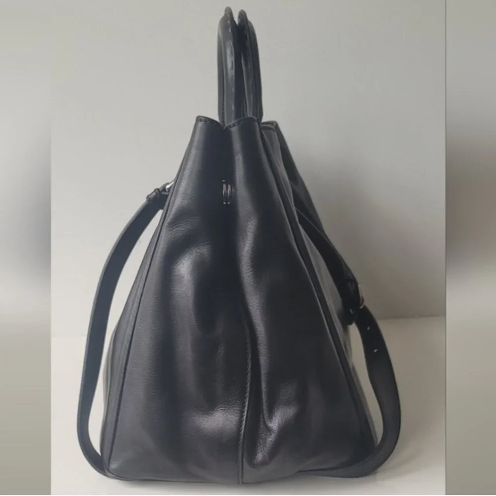 PRADA Soft Calf Leather Black  Crossbody Bag - Picture 3 of 15